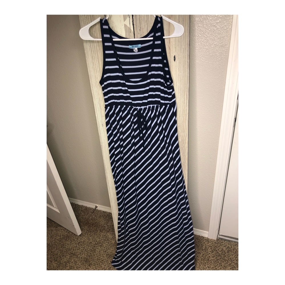Old Navy Striped Maternity Maxi Dress